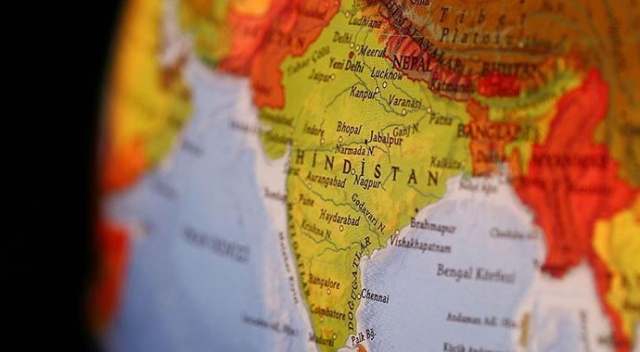 Hindistan vergisini ödeyenlerin isimlerini binalara ve yollara verecek