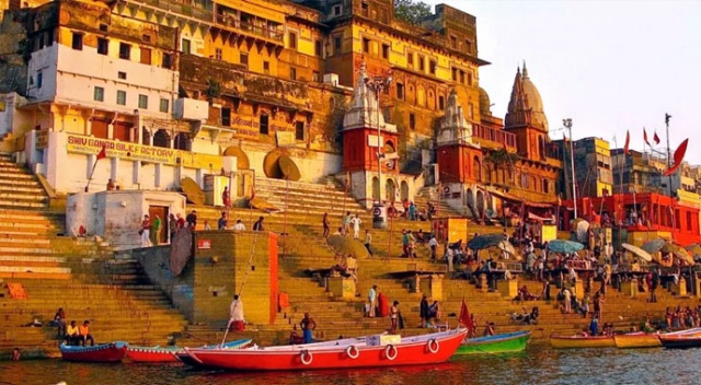 Hinduların gizemli merkezi Varanasi
