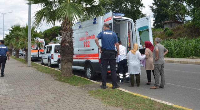 İki genç kız boğulma tehlikesi geçirdi İki genç kız boğulma tehlikesi geçirdi