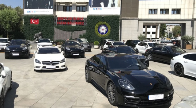 İstanbul merkezli 8 ilde &#039;lüks araç&#039; operasyonu