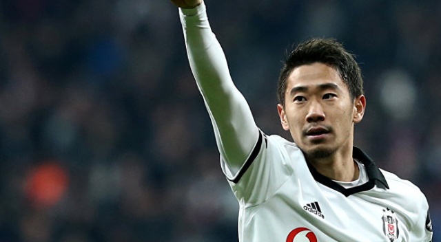Kagawa, Dortmund’dan resmen ayrıldı Kagawa, Dortmund’dan resmen ayrıldı