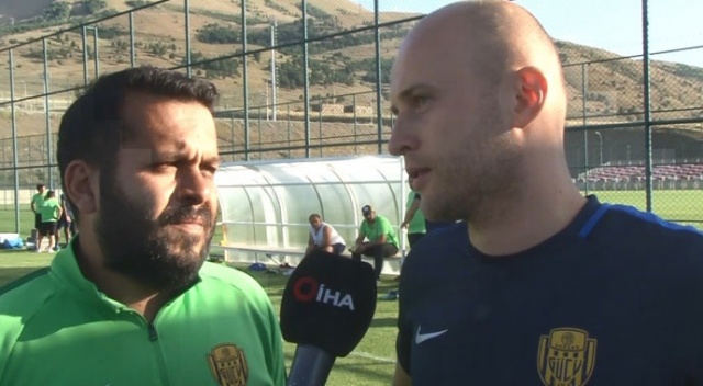 Michal Pazdan: 'Takım olarak iyi işler yapmak istiyoruz' Michal Pazdan: 'Takım olarak iyi işler yapmak istiyoruz'