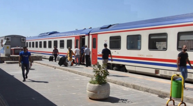 Nostaljik yolculuğun ismi: “Güney Kurtalan Ekspresi” Nostaljik yolculuğun ismi: “Güney Kurtalan Ekspresi”