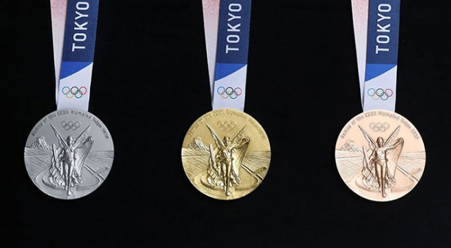 Olimpiyat madalyaları görücüye çıktı Olimpiyat madalyaları görücüye çıktı