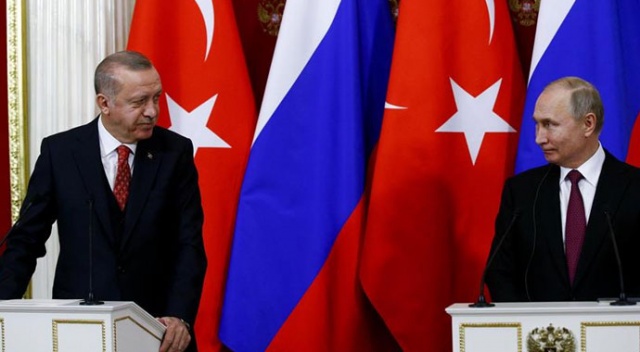 Putin, vizelerin kaldırılması talimatını verdi Putin, vizelerin kaldırılması talimatını verdi