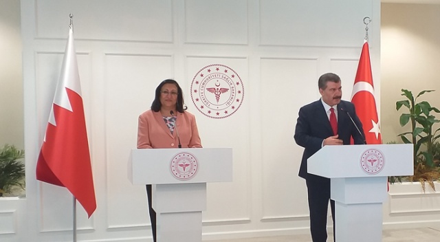 Sağlık Bakanı Fahrettin Koca, Bahreyn Sağlık Bakanı ile görüştü