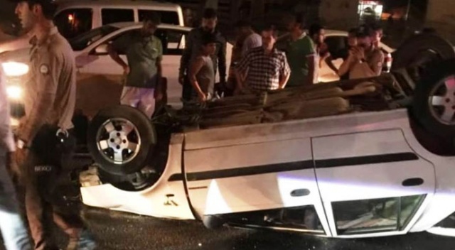 Şanlıurfa'da otomobil takla attı: 4 yaralı Şanlıurfa'da otomobil takla attı: 4 yaralı