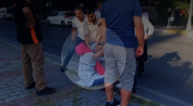 Sinir krizi geçiren annenin zor anları Sinir krizi geçiren annenin zor anları