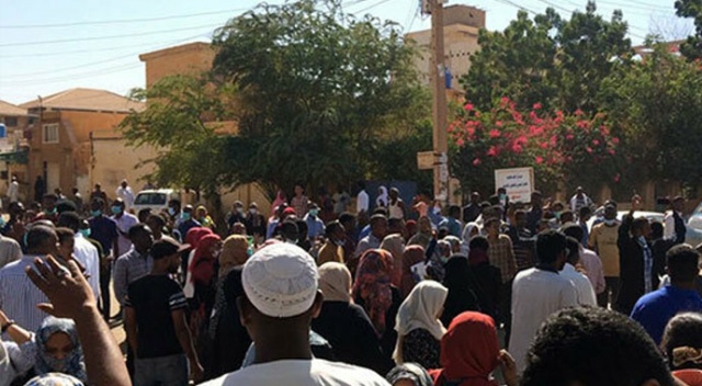 Sudan'daki gösteride ölü sayısı 6'ya yükseldi Sudan'daki gösteride ölü sayısı 6'ya yükseldi