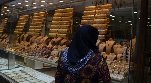 Türkiye&#039;den Birleşik Arap Emirlikleri’ne 112 milyon 100 bin dolarlık altın