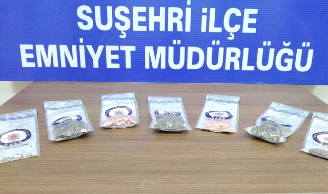 Uyuşturucu tacirleri tutuklandı Uyuşturucu tacirleri tutuklandı