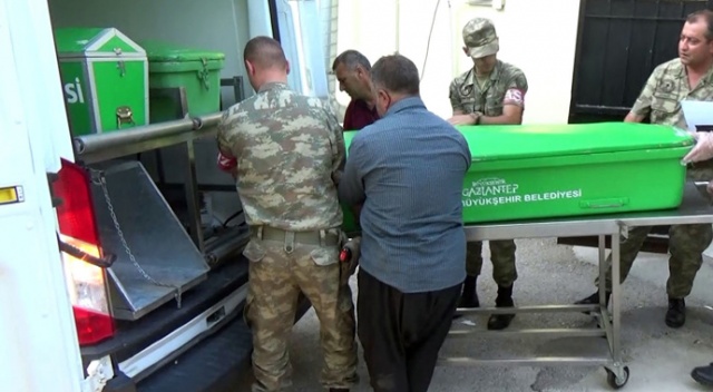 Uzman onbaşı trafik kazasında hayatını kaybetti Uzman onbaşı trafik kazasında hayatını kaybetti