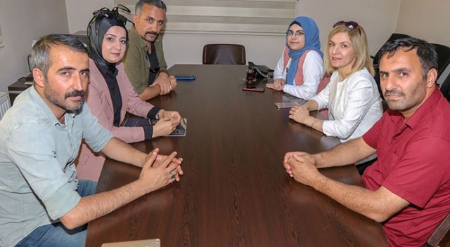 Van'da belediyenin 8 kişiyi işten çıkardığı iddiası Van'da belediyenin 8 kişiyi işten çıkardığı iddiası