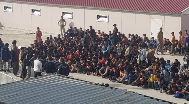 Van&#039;da bir haftada 1535 kaçak göçmen yakalandı
