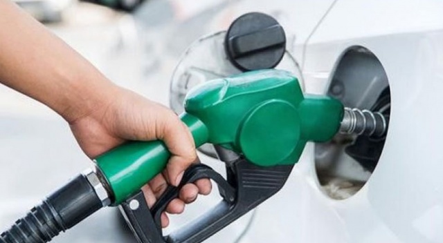 Araç sahiplerine müjde! Benzin ve motorine büyük indirim geliyor Araç sahiplerine müjde! Benzin ve motorine büyük indirim geliyor