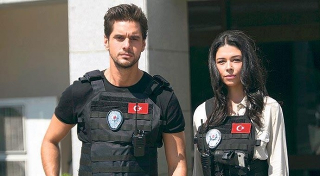 Arka Sokaklar'a üç yeni oyuncu Arka Sokaklar'a üç yeni oyuncu
