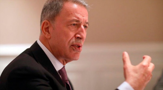 Bakan Akar: 'YPG'nin,teröristlerin çekildiğine dair bilgiler var' Bakan Akar: 'YPG'nin,teröristlerin çekildiğine dair bilgiler var'