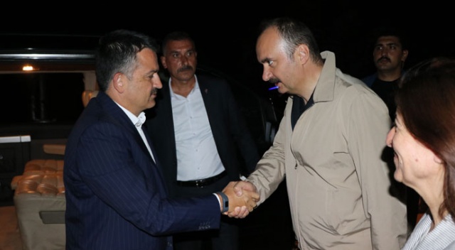 Bakan Pakdemirli, Edirne'deki yangın bölgesinde inceleme yaptı Bakan Pakdemirli, Edirne'deki yangın bölgesinde inceleme yaptı