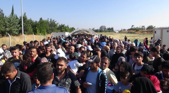 Bayram için ülkelerine giden Suriyelilerin sayısı 20 bini aştı