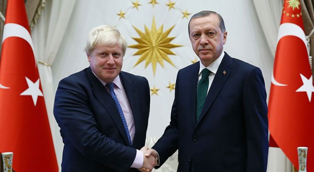 Cumhurbaşkanı Erdoğan ile Boris Johnson telefonda görüştü
