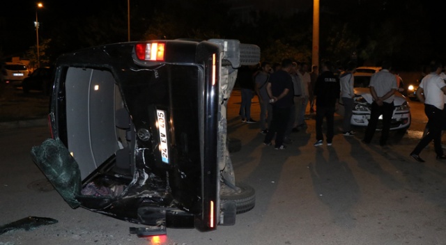 Erzincan’da 3 araçlı trafik kazası: 7 yaralı Erzincan’da 3 araçlı trafik kazası: 7 yaralı