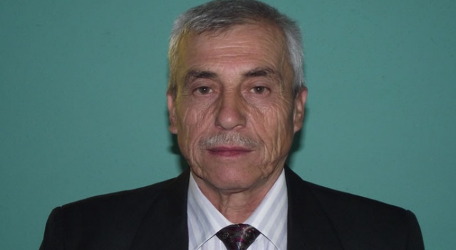 Evinin bahçesinde arı soktu, hayatını kaybetti Evinin bahçesinde arı soktu, hayatını kaybetti