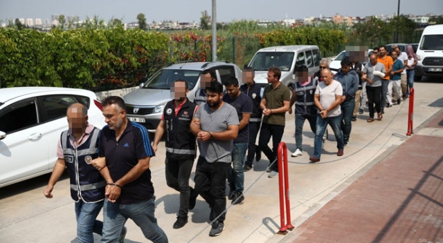 FETÖ operasyonunda 4 polise tutuklama