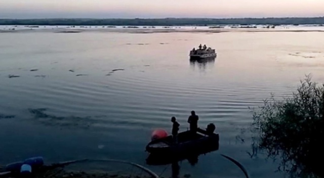 Fırat Nehri'nde kaybolan adamın cesedi 11 gün sonra bulundu Fırat Nehri'nde kaybolan adamın cesedi 11 gün sonra bulundu