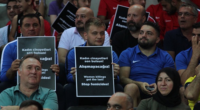 Gençlerbirliği'nden kadın cinayetlerine tepki Gençlerbirliği'nden kadın cinayetlerine tepki