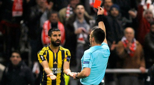Hakem Ivan Bebek saldırıya uğradı Hakem Ivan Bebek saldırıya uğradı
