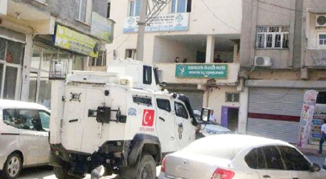 HDP binasındaki elektrik kaçak çıktı HDP binasındaki elektrik kaçak çıktı