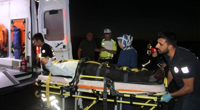 Malatya'da otomobil devrildi: 1 ölü, 1 yaralı Malatya'da otomobil devrildi: 1 ölü, 1 yaralı