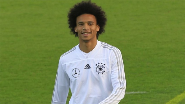 Manchester City&#039;de Sane en az 6 ay yok