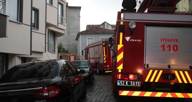 Mangal dumanı mahalleliyi sokağa döktü