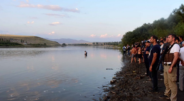 Nehirde kaybolan çocuğun cansız bedenine ulaşıldı