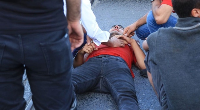 Olay yeri tarif edilemedi, dakikalarca ambulans bekledi Olay yeri tarif edilemedi, dakikalarca ambulans bekledi