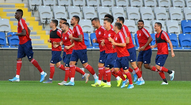 Olympiakos, Başakşehir maçına hazır Olympiakos, Başakşehir maçına hazır