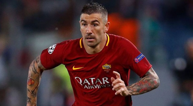 Roma'dan resmi Kolarov açıklaması! Roma'dan resmi Kolarov açıklaması!
