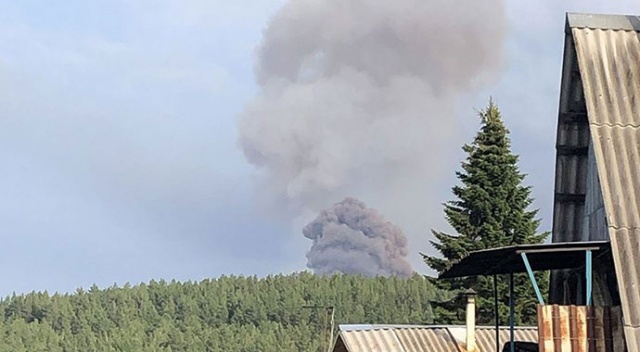Rusya&#039;da askeri birlikte patlama