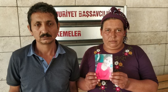 Samsun'da 16 yaşındaki kız annesinin yanında zorla kaçırıldı Samsun'da 16 yaşındaki kız annesinin yanında zorla kaçırıldı