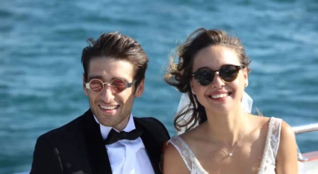 Seda Türkmen ve Bora Akkaş boşanıyor! Seda Türkmen ve Bora Akkaş boşanıyor!
