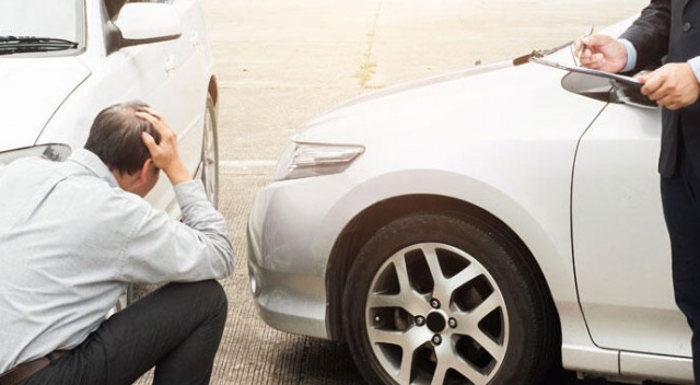 Sık kaza yapandan sigortacı da kaçıyor