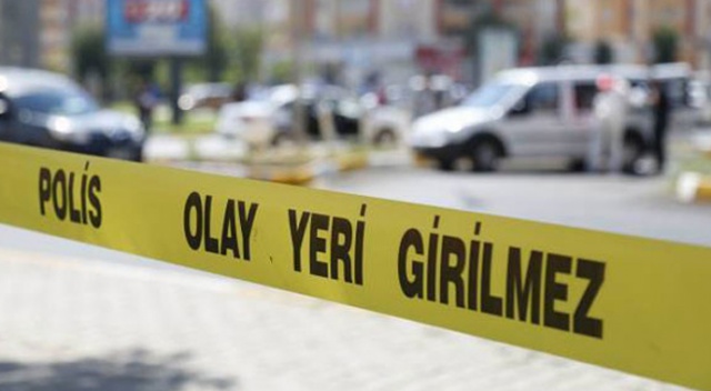 Tartışığı eşi ve kızını av tüfeği ile öldürdü