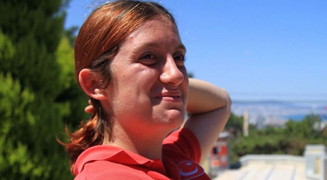 Topuz yaptığı saçları dünya şampiyonluğuna mani oldu