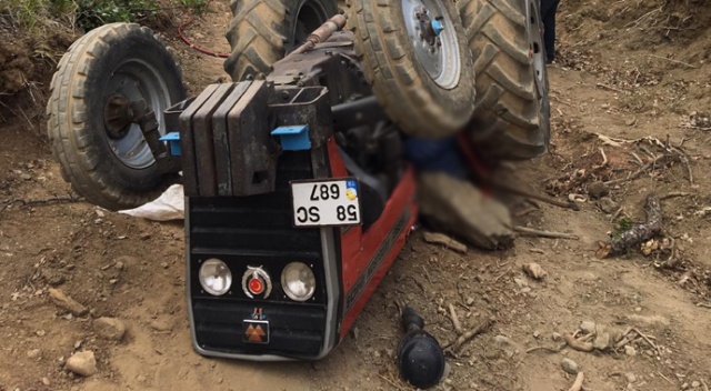 Traktör altında kalan karı koca öldü