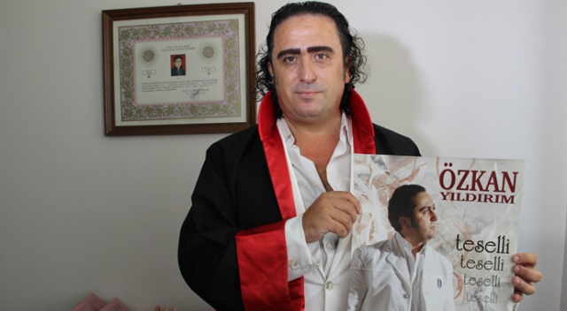 Türkücü olmak için hakimliği bıraktı Türkücü olmak için hakimliği bıraktı