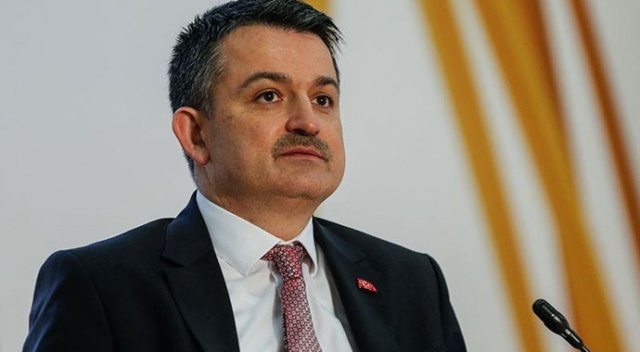 'Süt fiyatlarında üretici lehine gelişmeyi yakın zamanda göreceğiz' 'Süt fiyatlarında üretici lehine gelişmeyi yakın zamanda göreceğiz'