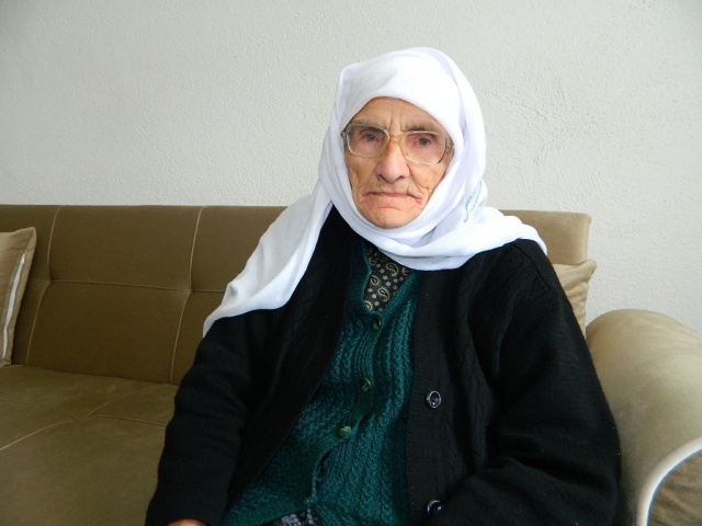 95 yaşında 25 yıllık köy hasreti sona erdi...
