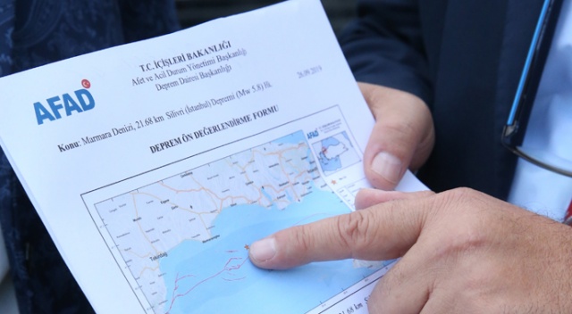 AFAD ve Kızılay'dan çok önemli deprem uyarısı! Hasarlı binalar var AFAD ve Kızılay'dan çok önemli deprem uyarısı! Hasarlı binalar var