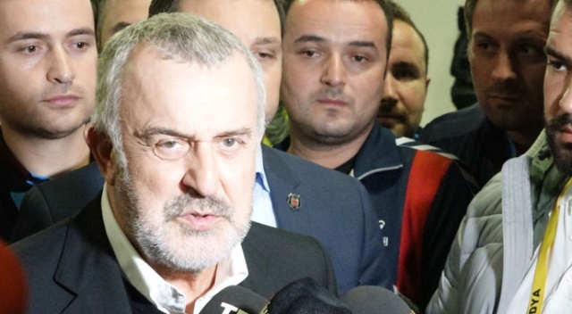 Ahmet Ürkmezgil: Söylenecek çok fazla bir şey yok Ahmet Ürkmezgil: Söylenecek çok fazla bir şey yok